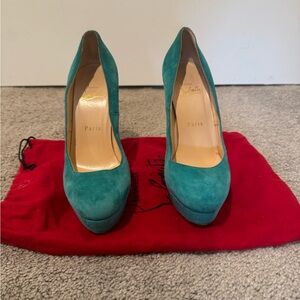 Christian Louboutin Green Heels Elegant Suede